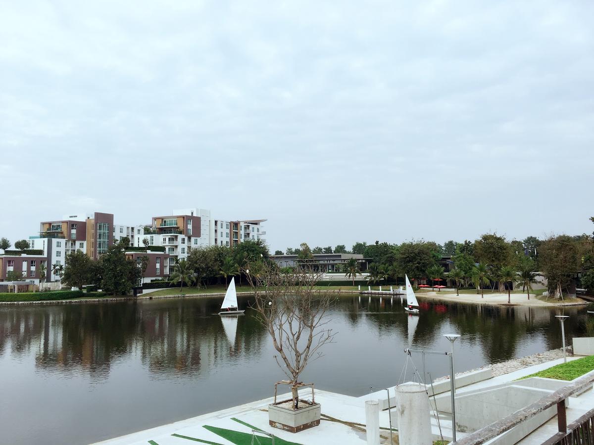 Serene Lake Condominium Chiang Mai Esterno foto